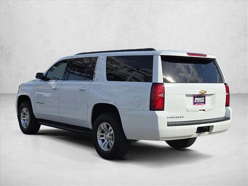 Used 2019 Chevrolet Suburban LT image 8
