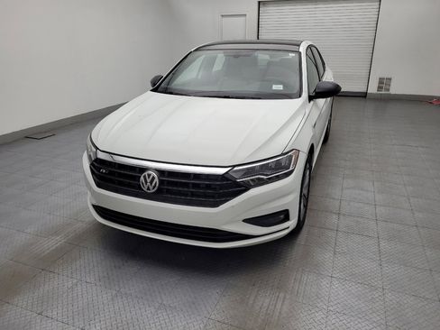 Used 2019 Volkswagen Jetta R-Line image 15