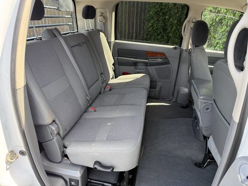 Used 2006 Dodge Ram 2500 Truck SLT w/ Light Group image 18