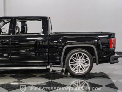 Used 2017 GMC Sierra 1500 Denali w/ Denali Ultimate Package AWD/4WD image 24