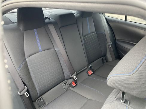 Used 2022 Toyota Corolla SE w/ SE Premium Package image 20