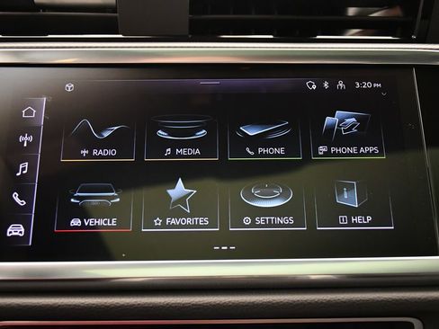 Used 2025 Audi Q3 2.0T Premium w/ Convenience Package image 27