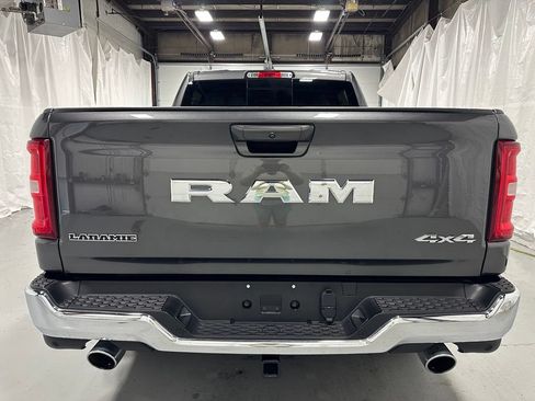 Used 2025 RAM 1500 Laramie AWD/4WD image 6