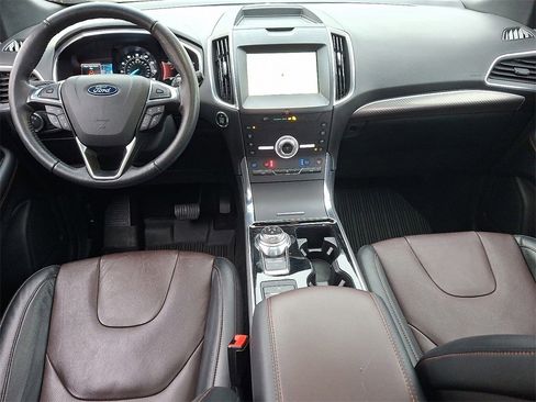 Used 2020 Ford Edge Titanium w/ Equipment Group 301A image 15