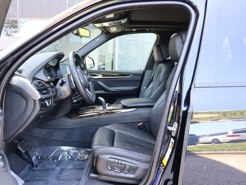 Used 2018 BMW X5 xDrive50i image 28