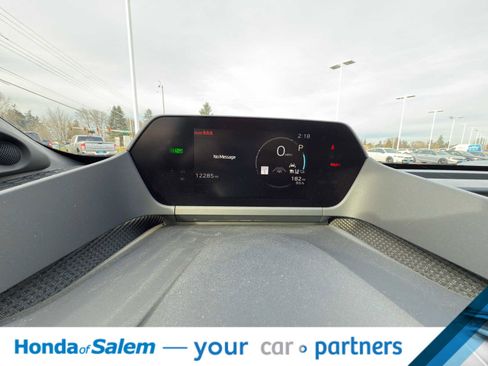 Used 2023 Toyota bZ4X Limited image 20