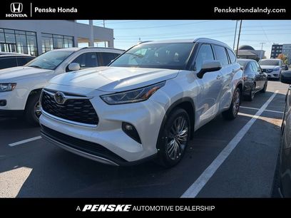 Used 2021 Toyota Highlander Platinum