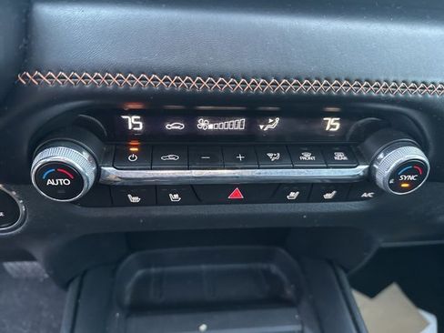 Used 2023 MAZDA CX-50 AWD 2.5 S w/ Cargo Package image 17