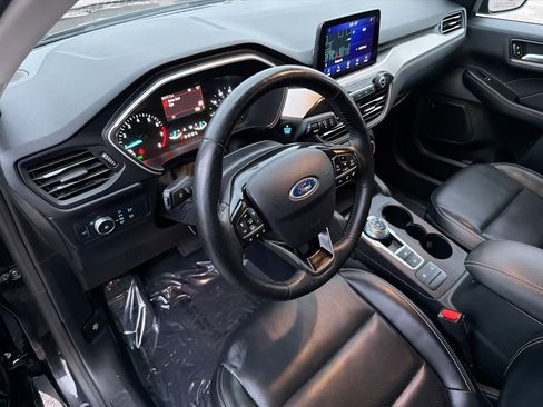 Used 2021 Ford Escape SEL image 26