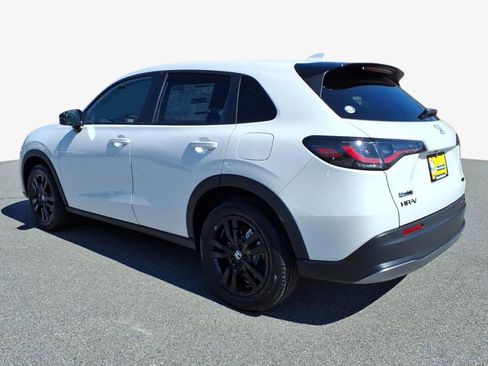 New 2026 Honda HR-V Sport image 5