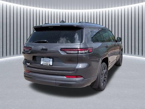 New 2026 Jeep Grand Cherokee L Limited AWD/4WD image 8