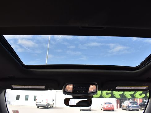 Used 2025 Dodge Durango GT image 29