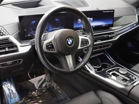 Certified 2023 BMW X7 xDrive40i w/ M Sport Package image 6