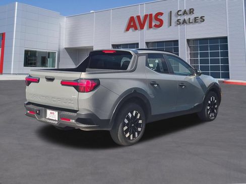 Used 2025 Hyundai Santa Cruz SEL AWD/4WD image 6