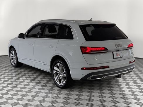Used 2020 Audi Q7 3.0T Premium Plus w/ Premium Plus Package AWD/4WD image 3