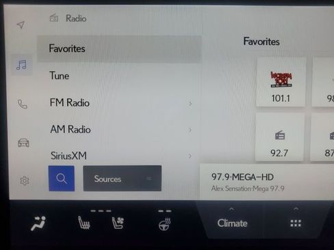 Used 2024 Lexus NX 350 AWD image 15