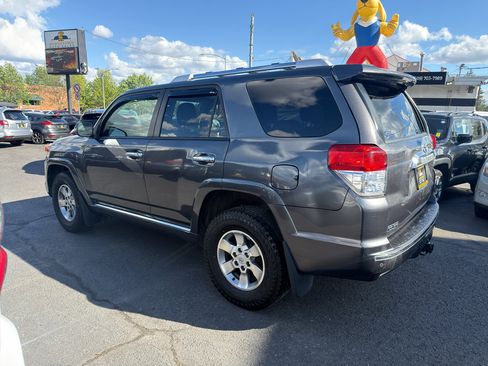 Used 2013 Toyota 4Runner SR5 AWD/4WD image 3