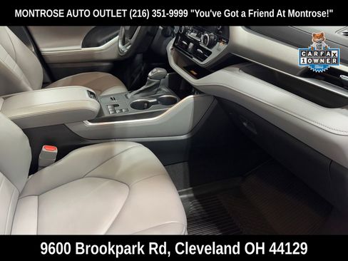 Used 2023 Toyota Highlander XLE image 50