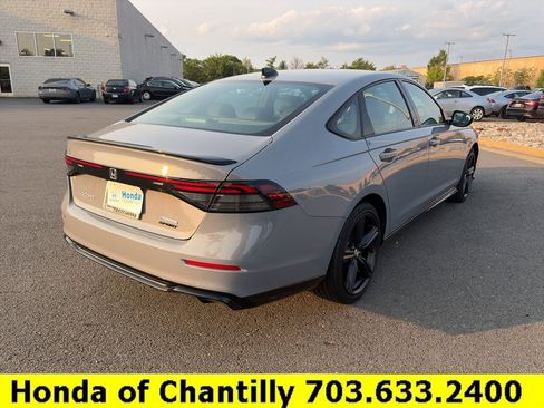 Used 2023 Honda Accord Sport image 7