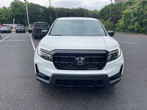 Used 2025 Honda Ridgeline Black Edition image 2