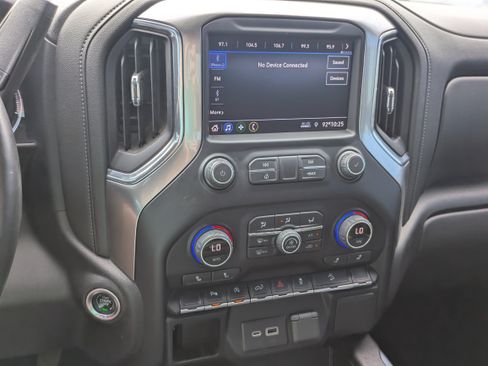 Used 2022 Chevrolet Silverado 1500 RST w/ Safety Package AWD/4WD image 17