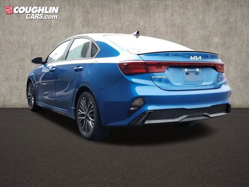 Used 2023 Kia Forte GT-Line w/ GT-Line Premium Package image 5