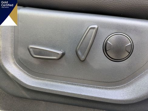 Certified 2022 Ford F250 Lariat w/ Tremor Off-Road Package image 23