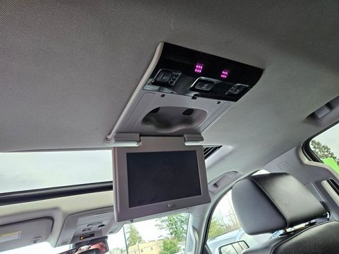 Used 2017 Chevrolet Tahoe Premier image 22