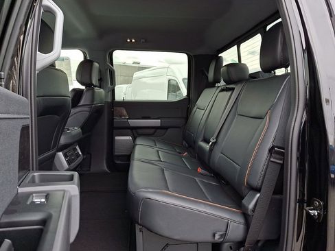 New 2025 Ford F250 Lariat w/ Lariat Ultimate Package image 5