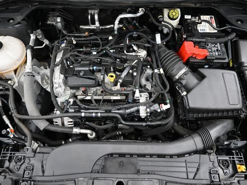 Used 2021 Ford Escape SEL image 29