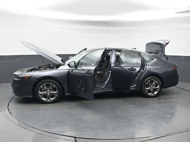 Used 2023 Honda Accord EX image 39
