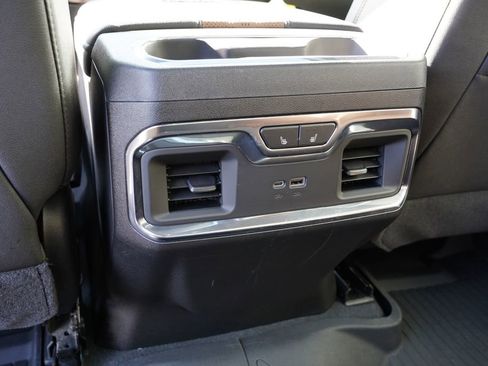 Used 2025 Chevrolet Silverado 3500 High Country w/ High Country Premium Package image 31