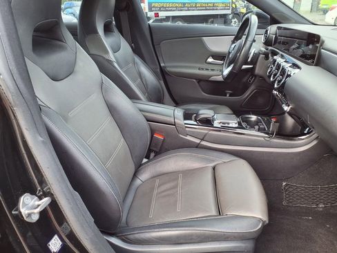Used 2020 Mercedes-Benz CLA 250 image 13