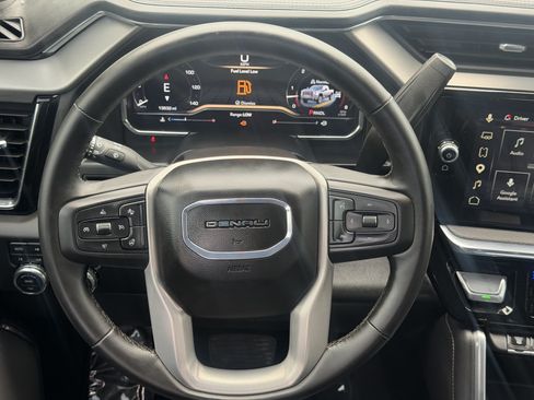 Used 2025 GMC Sierra 2500 Denali AWD/4WD image 12
