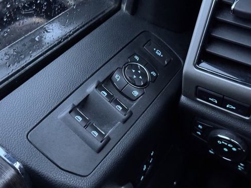 Certified 2021 Ford F350 Lariat w/ Lariat Ultimate Package image 33