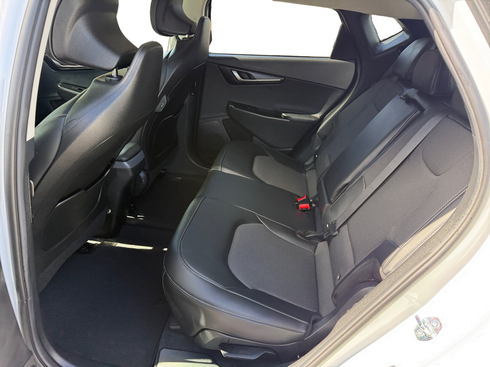 Used 2025 Kia EV6 Light w/ Light LR Technology Package RWD image 16