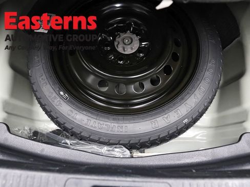 Used 2024 Toyota Camry LE image 22