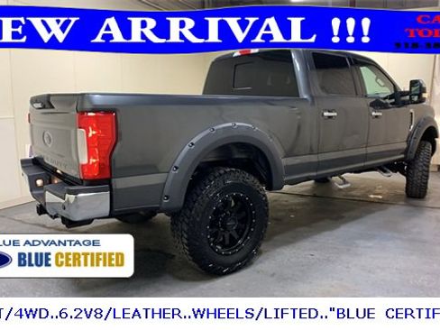 Used 2018 Ford F250 Lariat w/ Chrome Package image 4