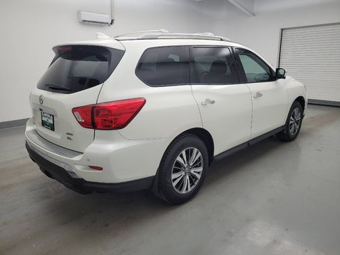Used 2020 Nissan Pathfinder SL AWD/4WD image 10