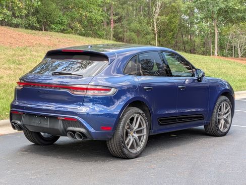 Certified 2024 Porsche Macan S AWD/4WD image 30