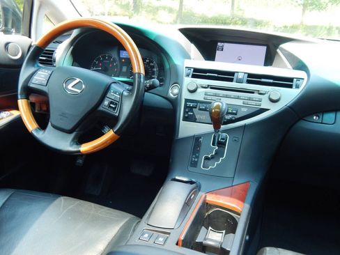 Used 2011 Lexus RX 350 AWD w/ Premium Pkg image 17