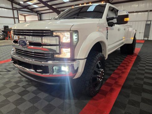 Used 2019 Ford F450 Lariat w/ Tow Technology Bundle image 20