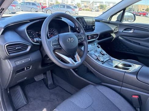 Used 2022 Hyundai Santa Fe SEL image 2