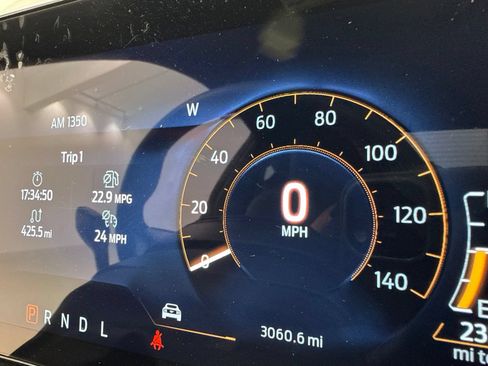 Used 2025 Ford Mustang Coupe RWD image 23