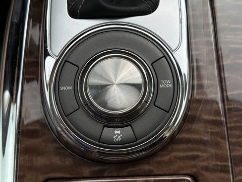 Used 2020 Nissan Armada SL w/ Premium Package RWD image 82