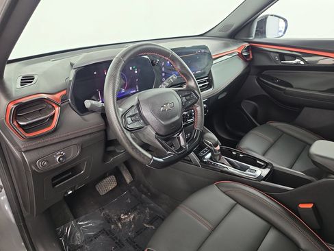 Used 2024 Chevrolet TrailBlazer RS w/ Convenience Package AWD/4WD image 15