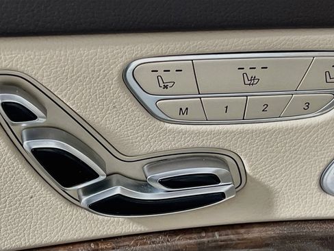 Used 2019 Mercedes-Benz S 450 Sedan image 16