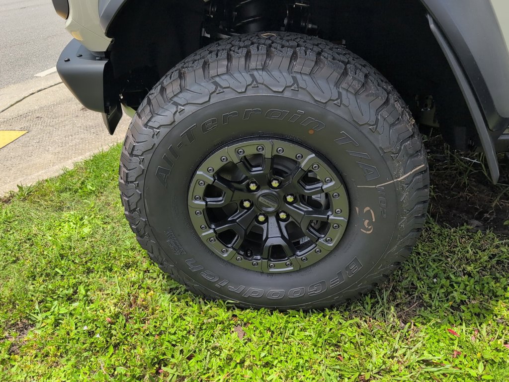 New 2026 Ford Bronco Raptor AWD/4WD image 11