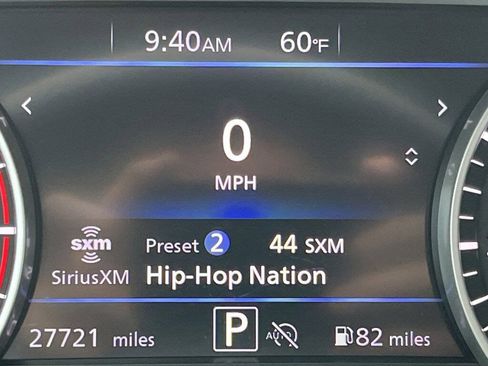 Used 2024 Nissan Sentra SR w/ SR Premium Package image 10