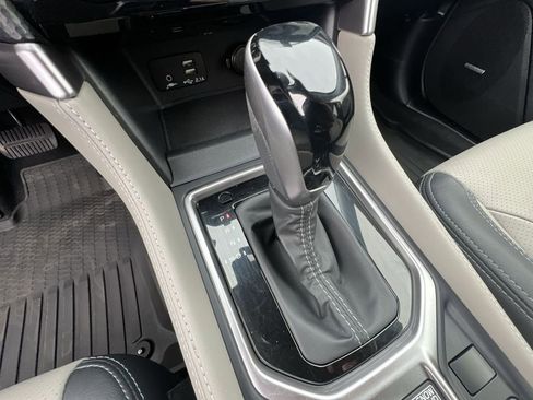 Used 2023 Subaru Forester Limited image 16